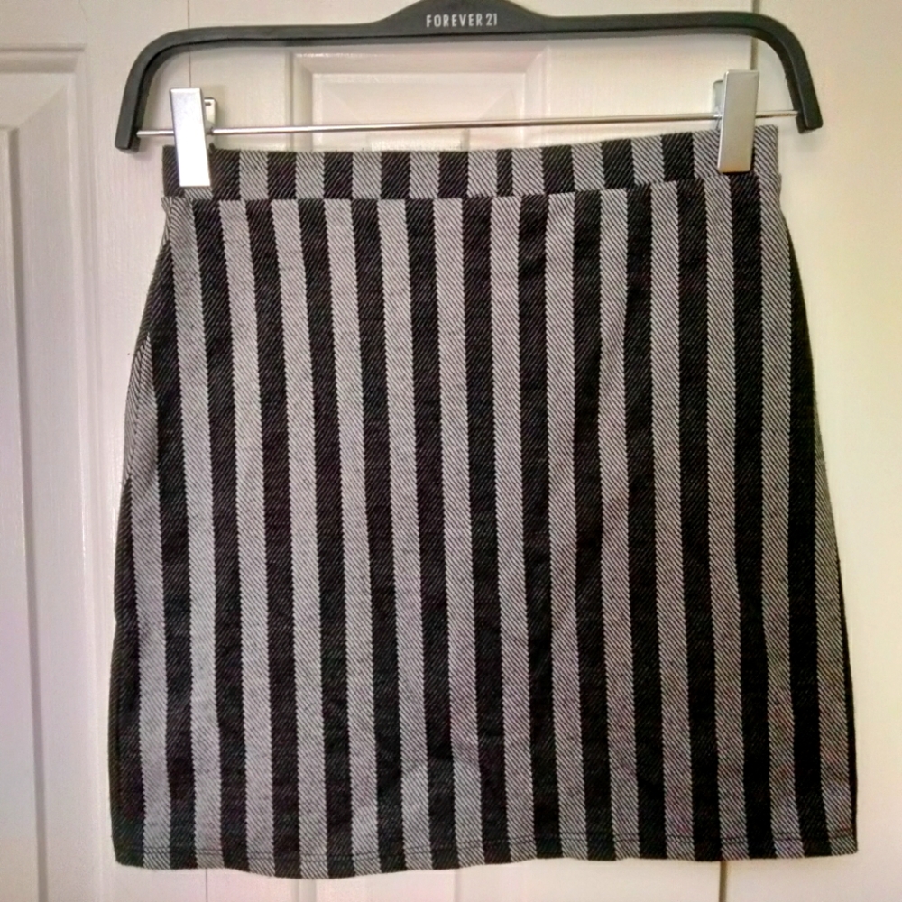 Striped Pencil Skirt